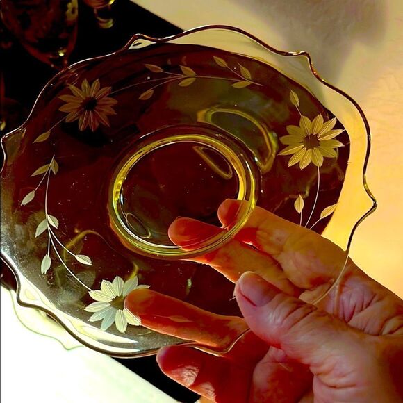 Lancaster Yellow Depression Glass Jubilee Glassware Set 4 Salad Plates 1930’s - Picture 1 of 6